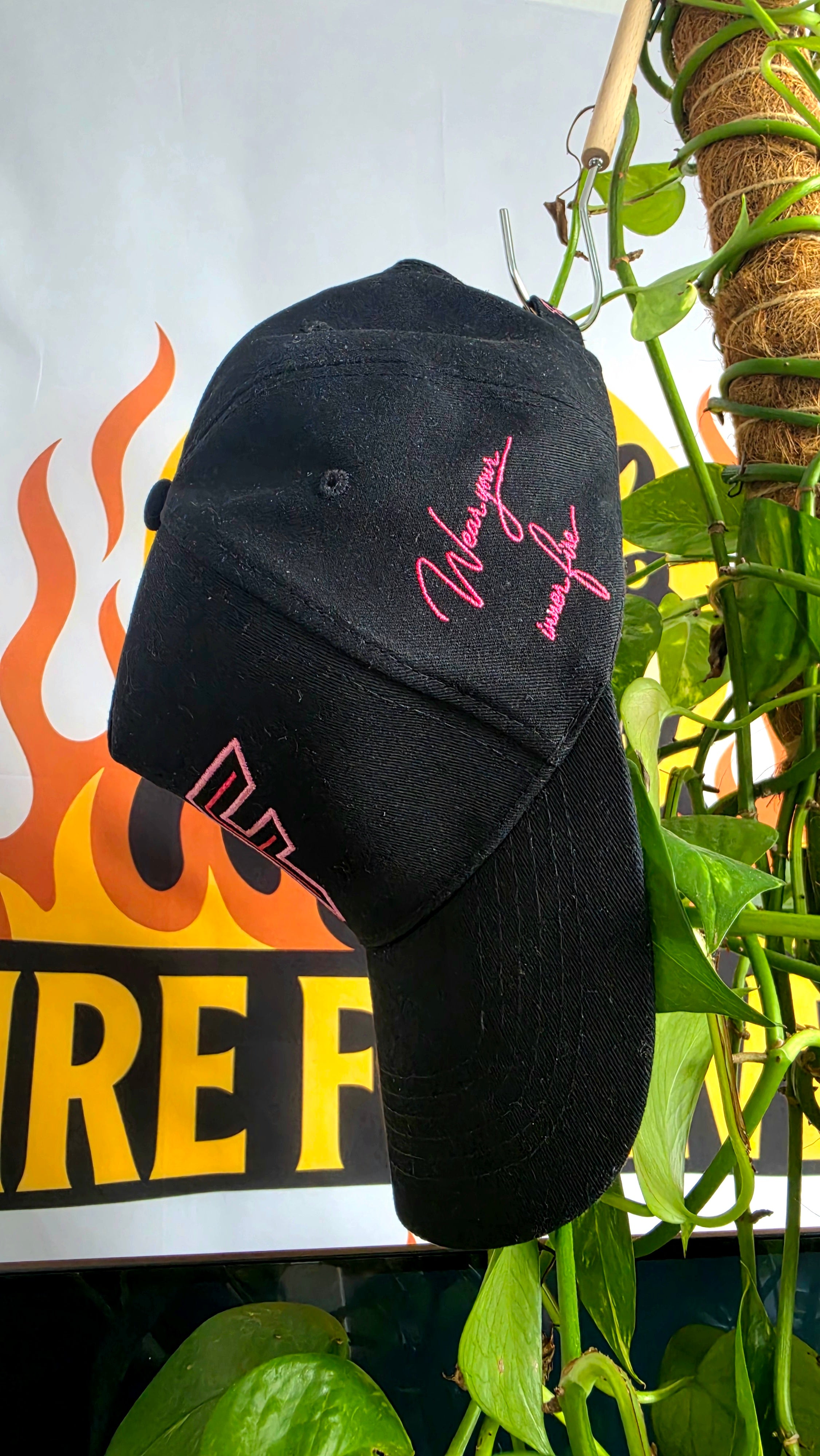 Trucker hat- Midnight Pink